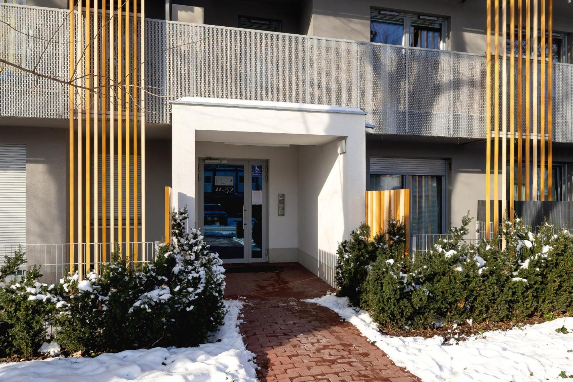 Prandoty Beautiful Apartment With Balcony Cracow By Renters Prestige Cracovia Exterior foto